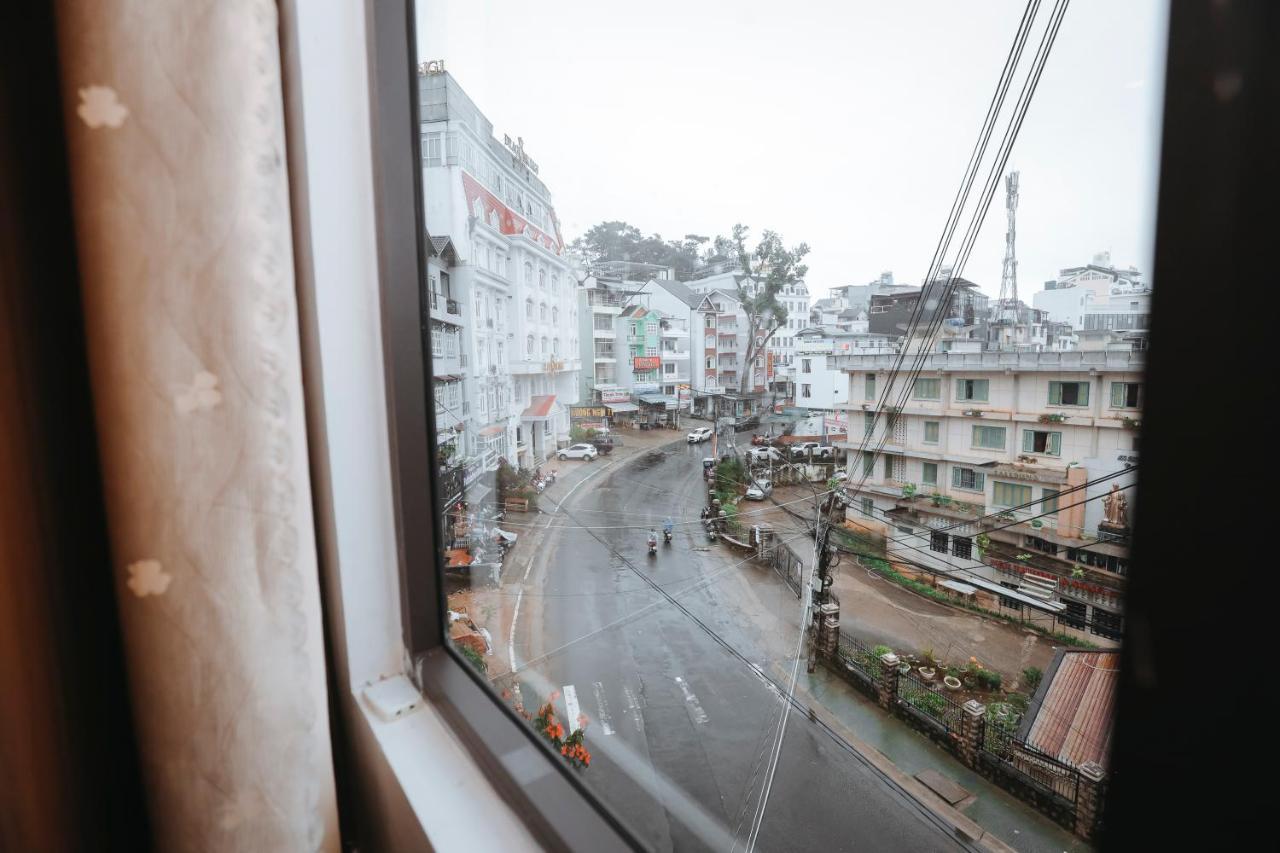 Van Nhi Mtv Hotel Dalat Bagian luar foto